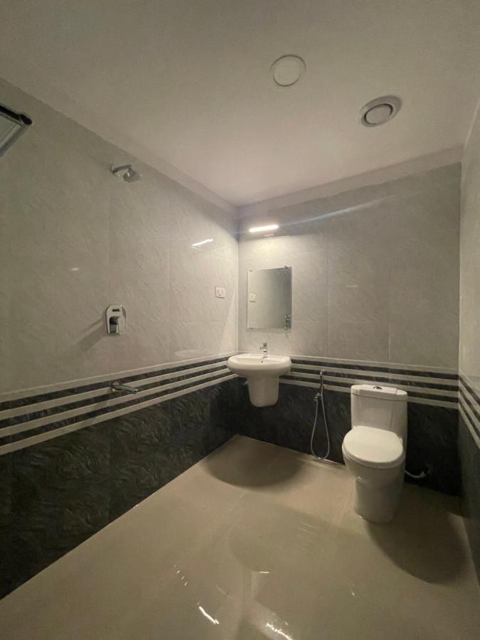 Hotel Lavender Elite Haldipur Bagian luar foto