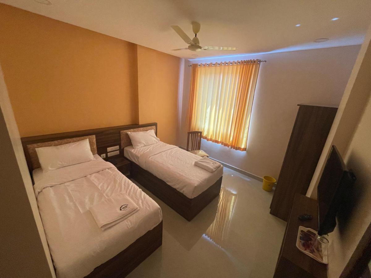 Hotel Lavender Elite Haldipur Bagian luar foto